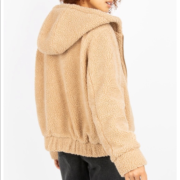 Faux Sherpa Jacket - Picture 4 of 4